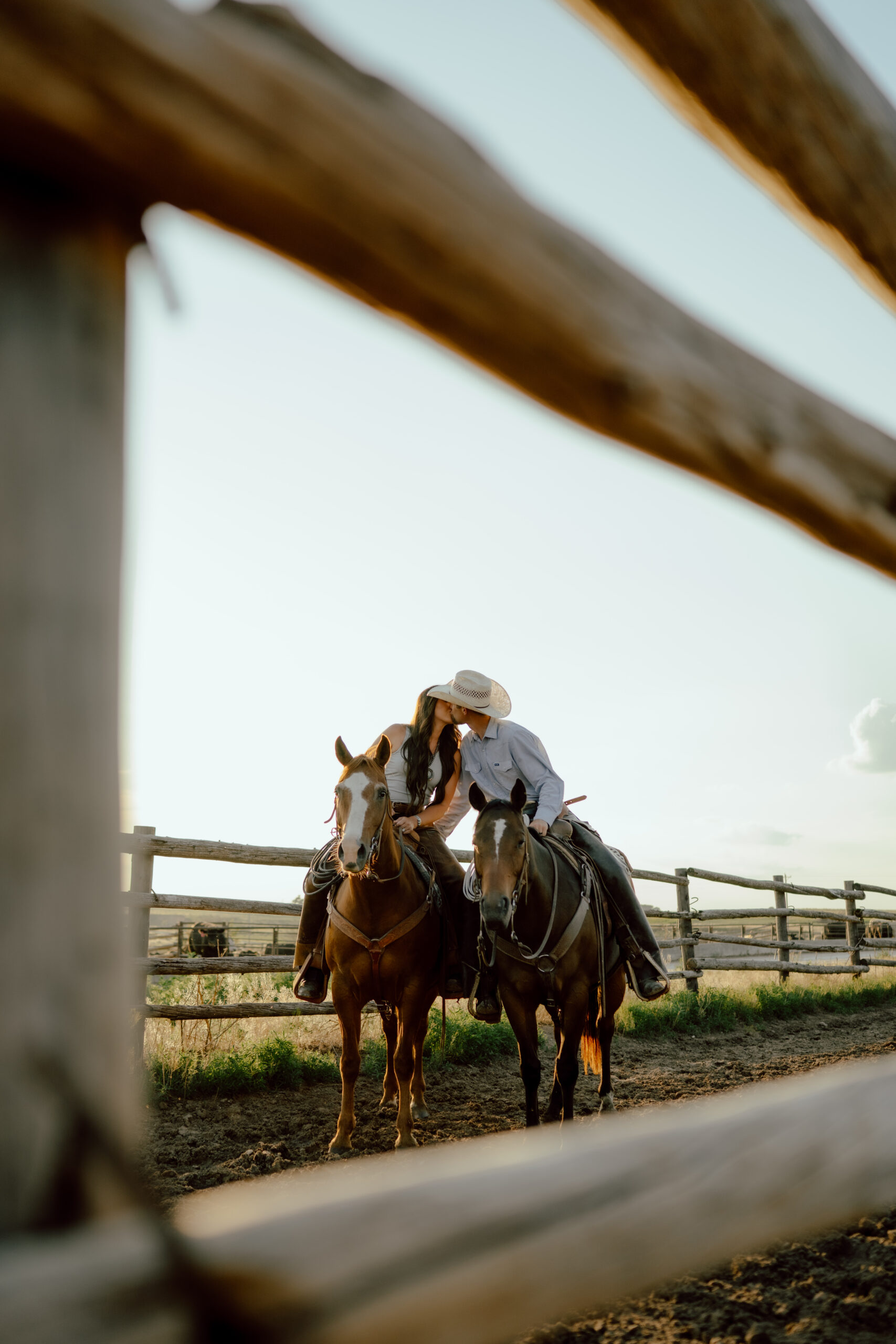 creative western couples photo with horses