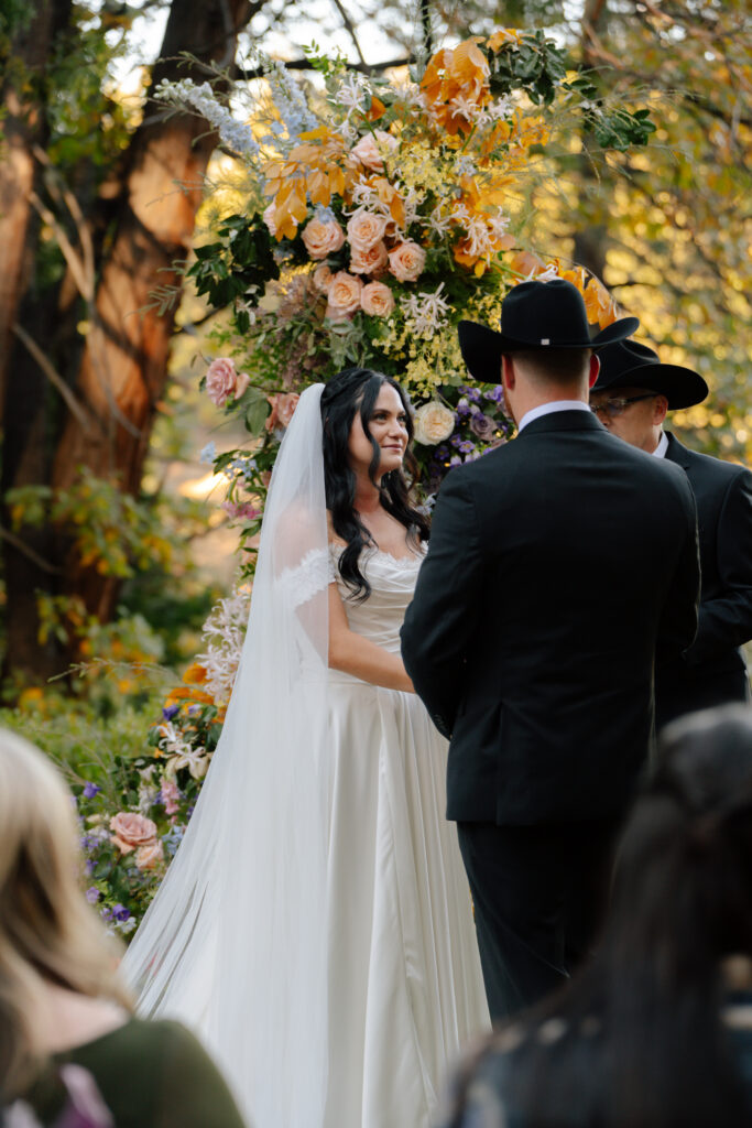 bride and groom wedding ceremony
